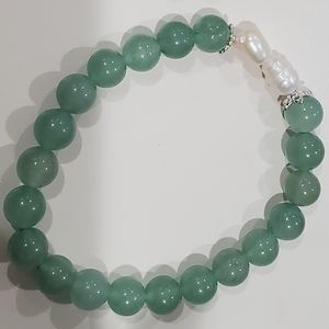 Natural Green Jade and Fresh Water Pearl
